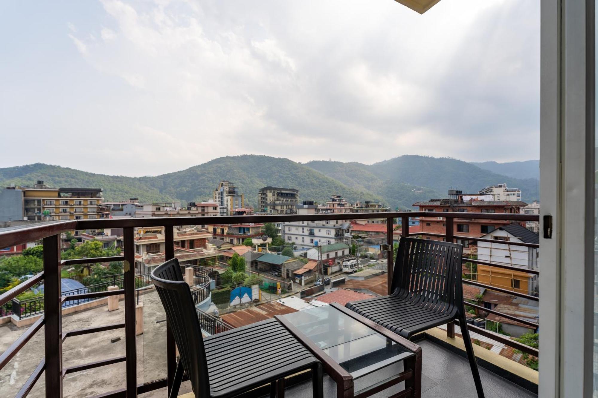 Hotel Haven O' Ganga Pokhara Exterior photo